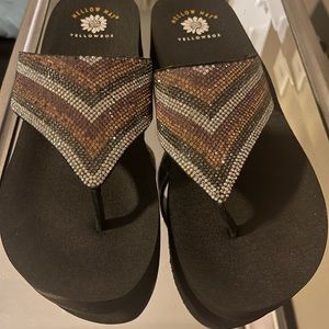 Yellow box sparkling sandals